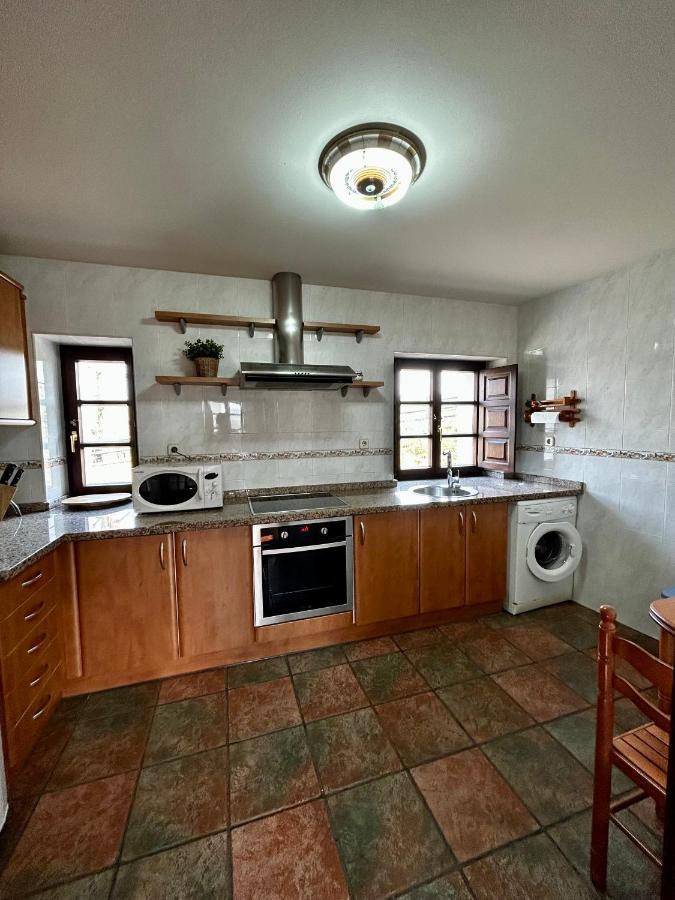 Appartamento Casa La Maestra Arriondas Esterno foto