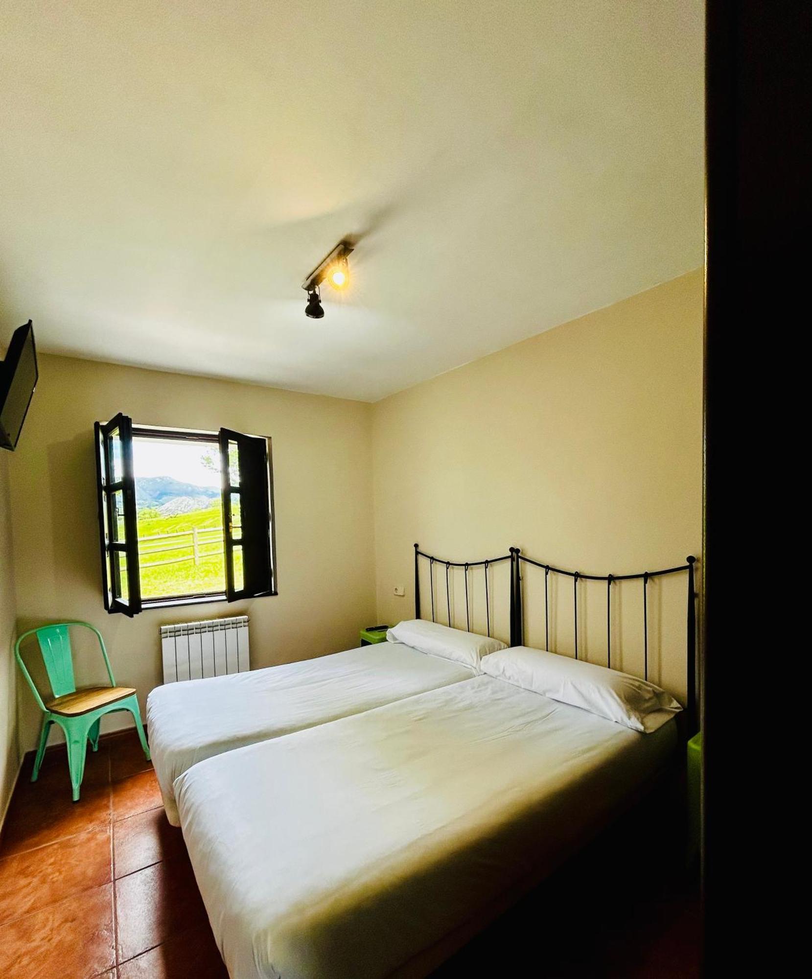 Appartamento Casa La Maestra Arriondas Esterno foto