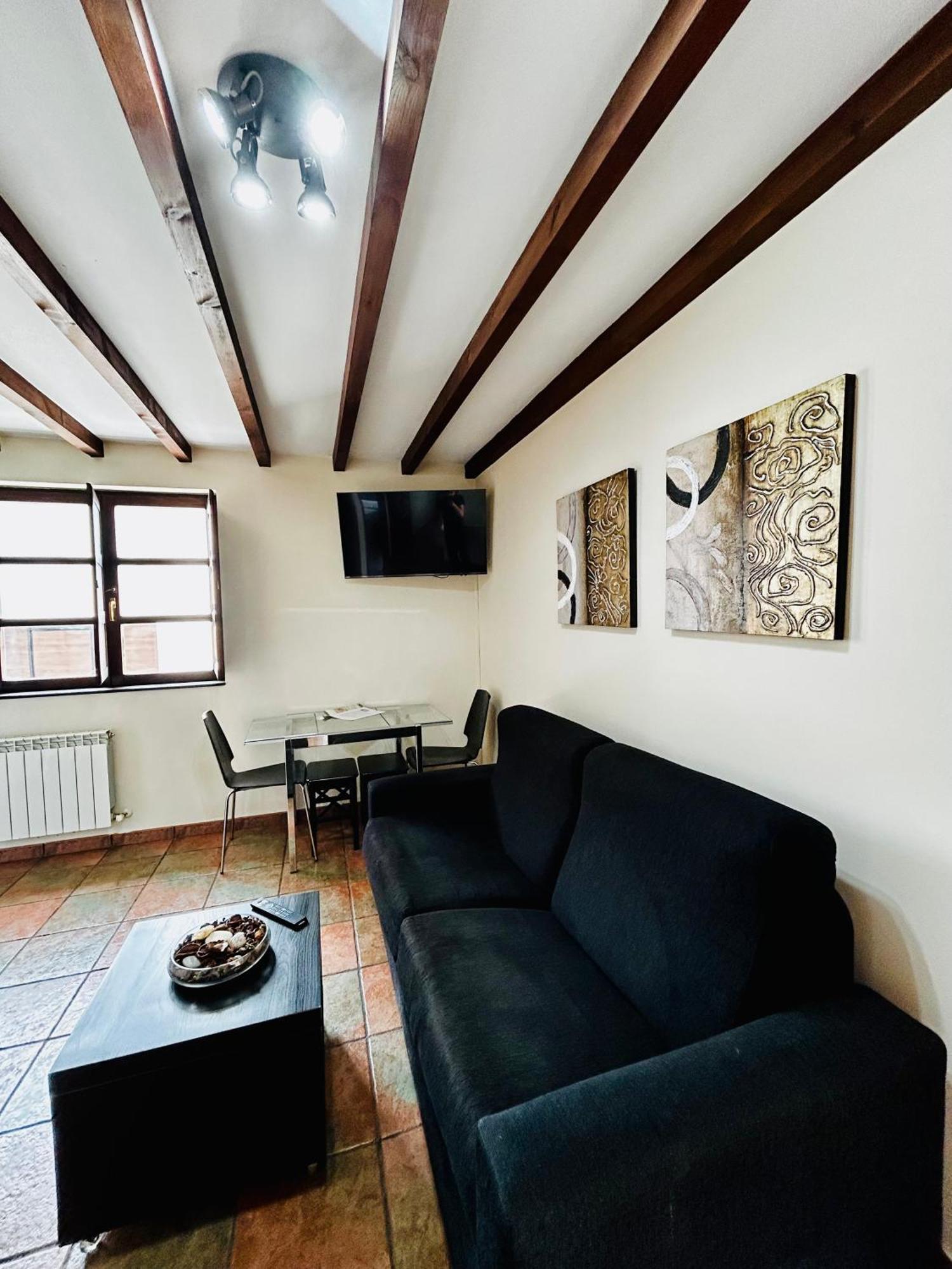 Appartamento Casa La Maestra Arriondas Esterno foto